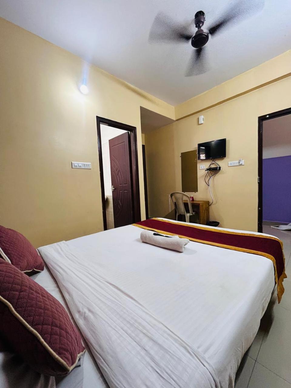 Hotel Prakrathi Residency Bangalore Exterior foto