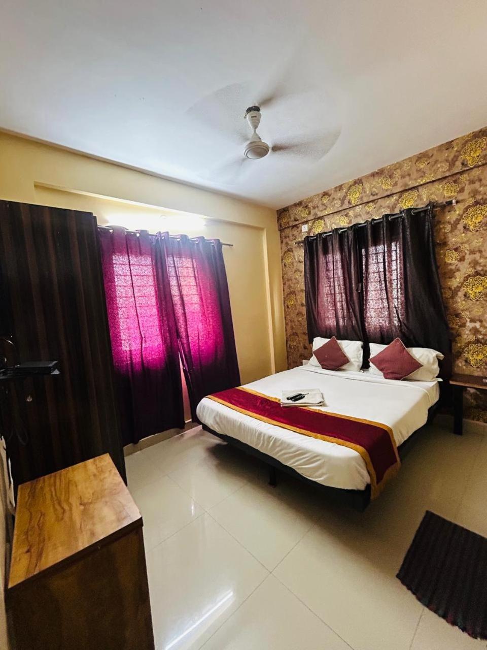 Hotel Prakrathi Residency Bangalore Exterior foto